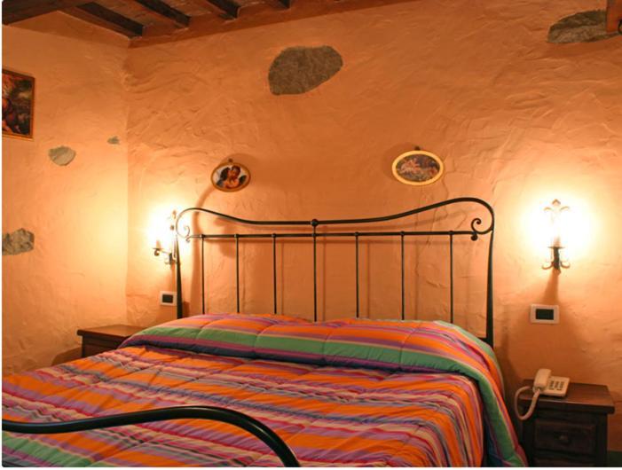 Podere Pian De' Cortini Villa Serravalle  Oda fotoğraf